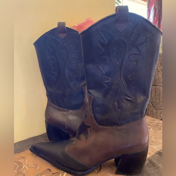 Price Cut!! UNIQUE Cowgirl boots hand made in Mexico. Size 6.  NWOT. - Picture 10 of 15